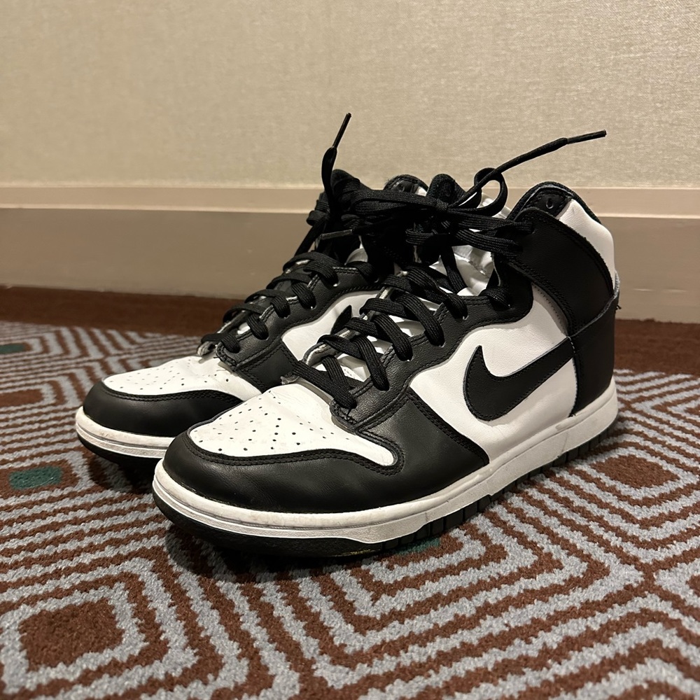 Nike Dunk High Panda